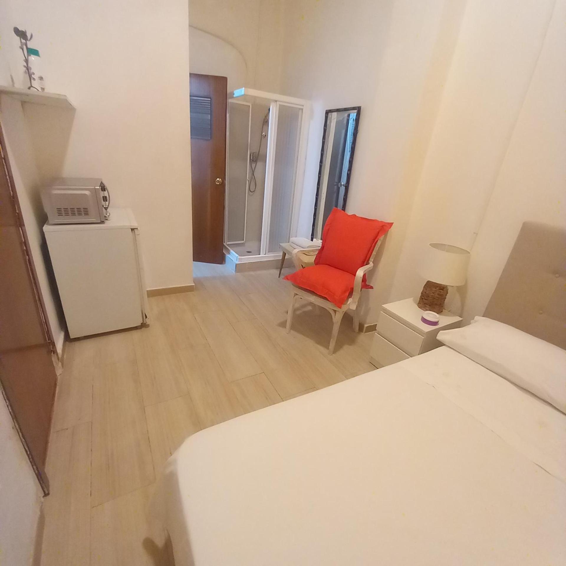 Aurora Room With Private Bathroom Alicante Eksteriør bilde